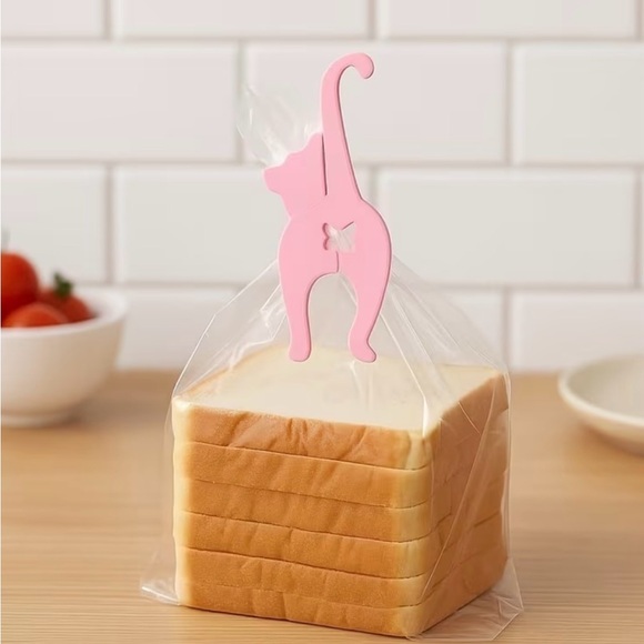 Colorful Cat and Dog Bag Clips 2 Pieces 1 Cat Clip & 1 Dog Clip, Random Colors - Picture 5 of 6